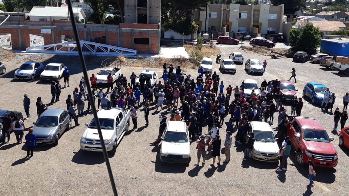 Desocupados firmaron un acuerdo con la Municipalidad: tendrán capacitación minera y prioridad en la obra pública