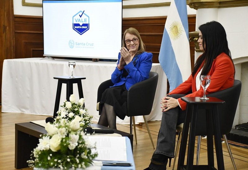 Alicia presentó el programa de tarifa social 