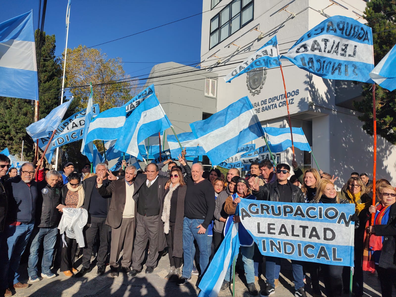 Peña Austral: estudiantes de la UNPA organizan un encuentro folclórico para recaudar fondos