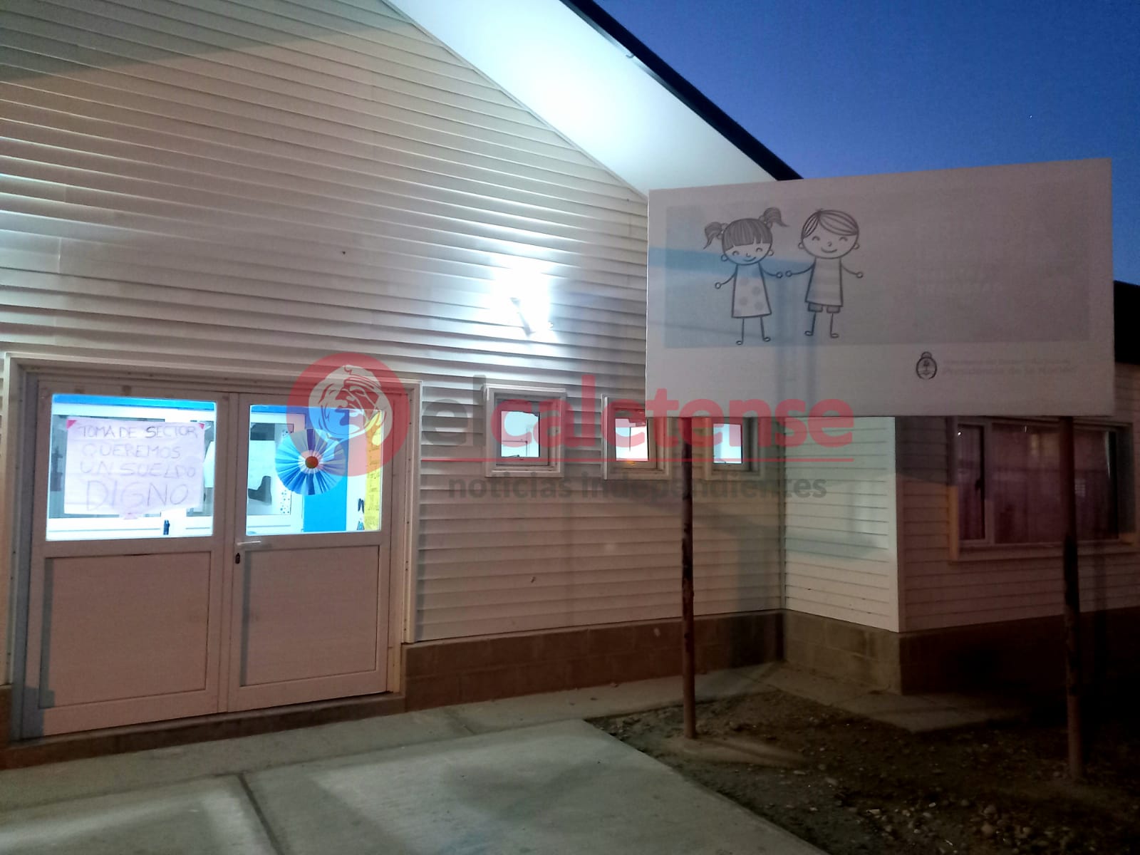 Toman el CIC 17 de octubre: personal del jardín 