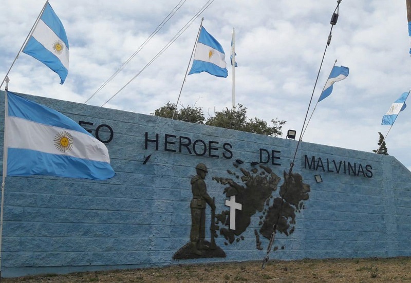 Soloaga: “La consigna siempre será volver  a poner el pie de la Patria en Malvinas”