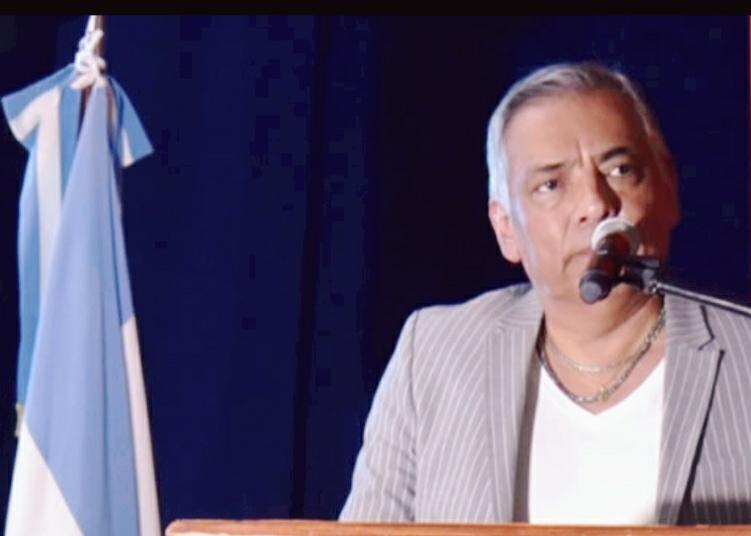 Soloaga pide a la gobernadora que no sancionen a directoras que recibieron donaciones