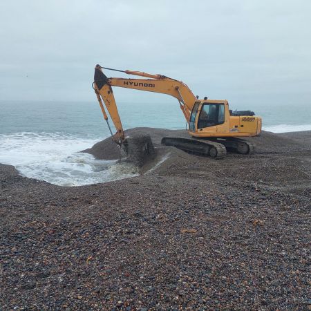 Servicios Públicos realizó trabajos en la toma de agua de mar de Puerto Deseado