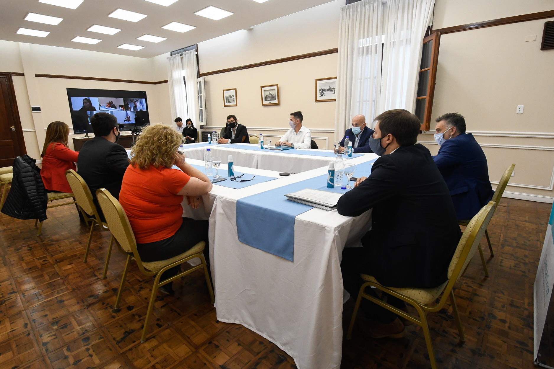 Control de ingreso: intendentes y ministros se reunieron pero en Caleta se desconocen cuándo y cómo inician los operativos 