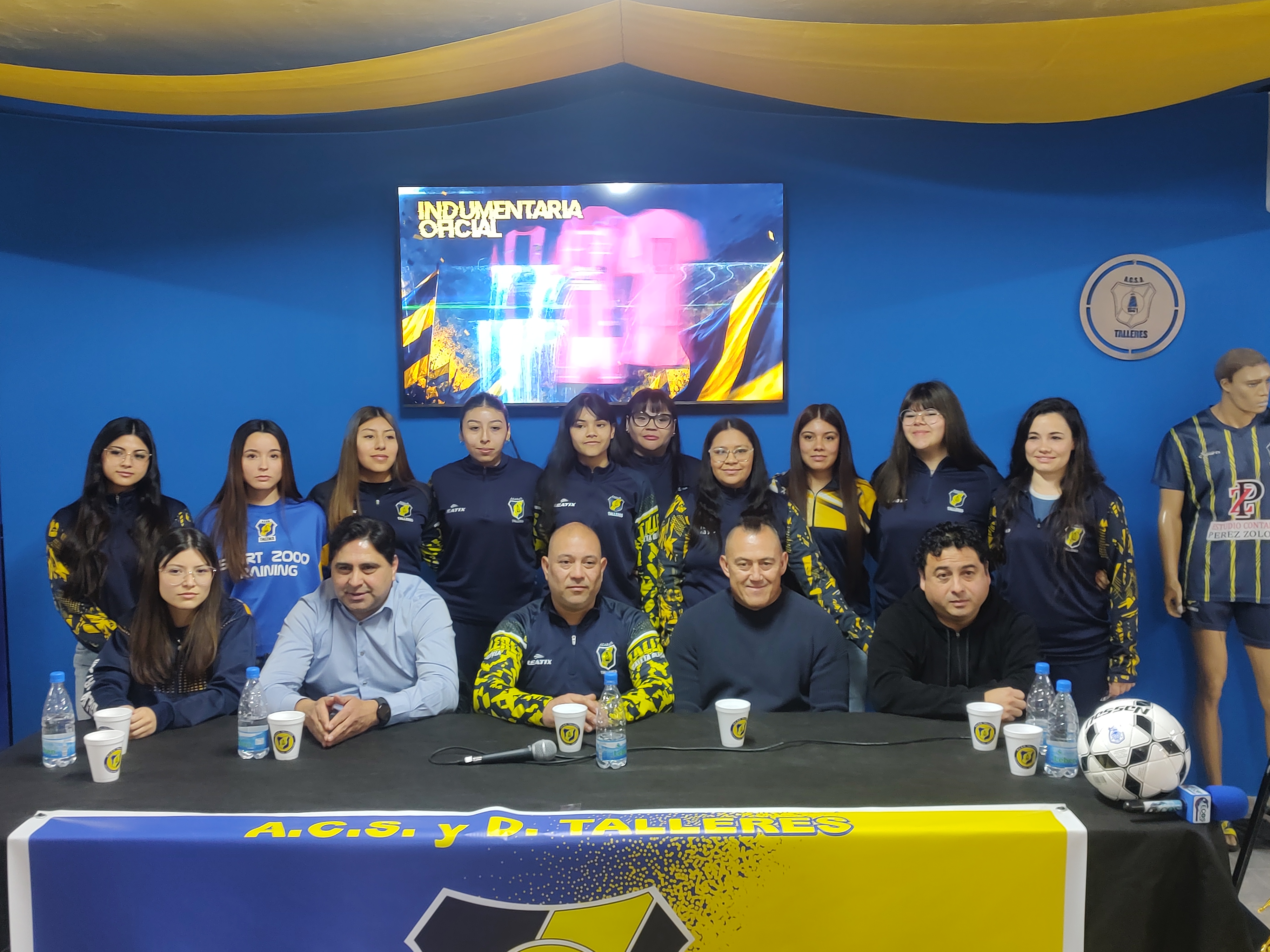 Talleres se prepara para el Regional Federal con su plantel femenino