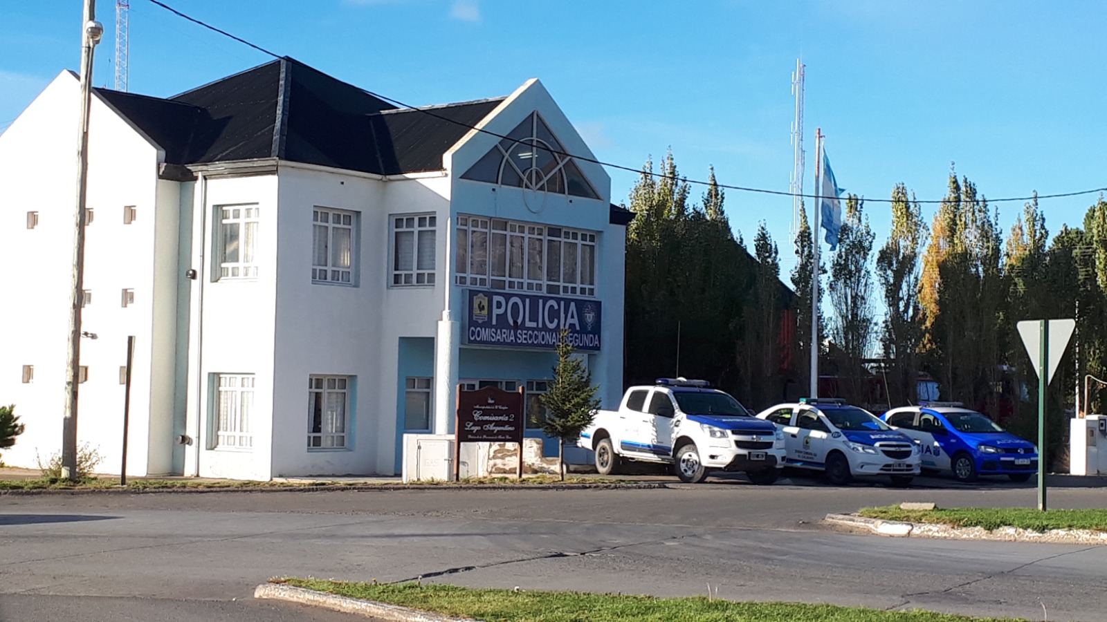 El Calafate: lanzan bomba molotov contra una Farmacia 
