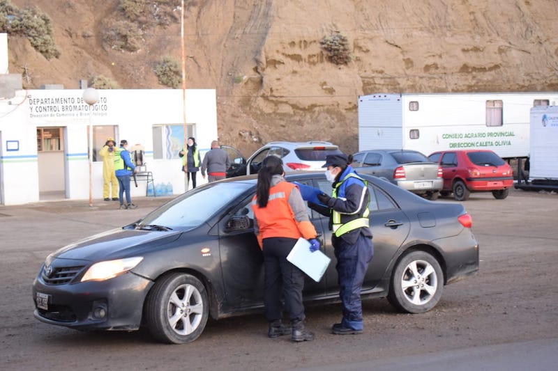 Santa Cruz podría cerrar su frontera: aguardan la llegada de la Ministra de Producción
