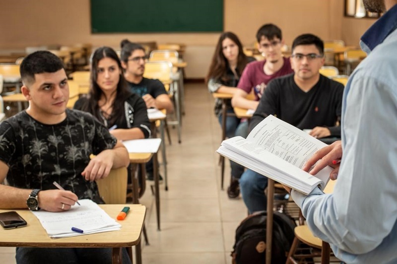 PAE lanzó la edición 2020 de su programa de becas universitarias y tecnicaturas para estudiantes de Santa Cruz y Chubut 