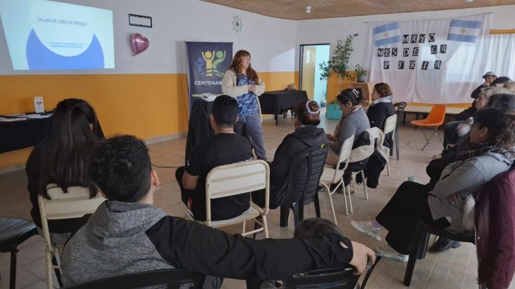 Trabajadores autoconvocados reclaman paritarias y un salario de $3,8 millones para ingresantes