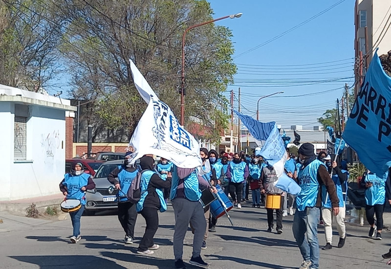 Reclamo de la organización Barrios de Pie frente al municipio local