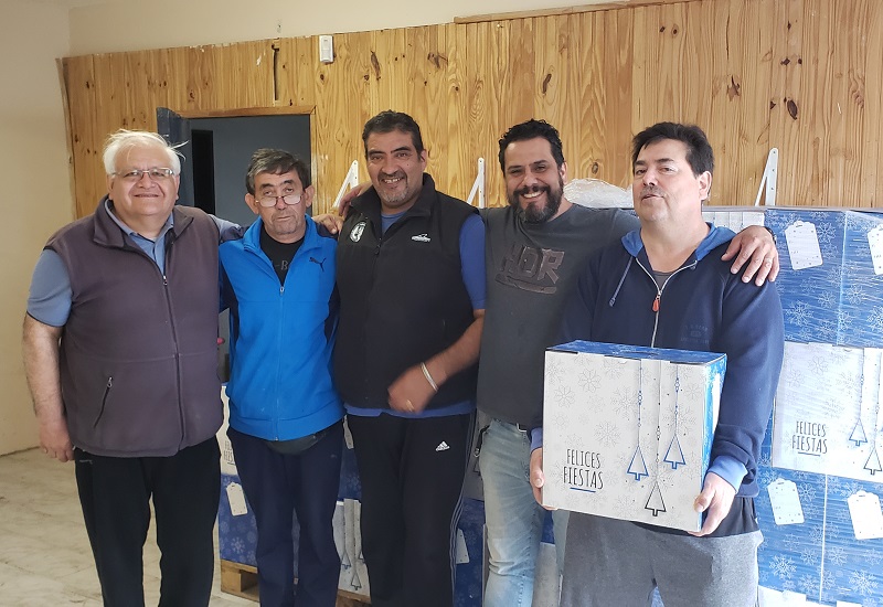 Gran respuesta de Petroleros Jerárquicos en las primeras dos semanas de entrega de cajas navideñas
