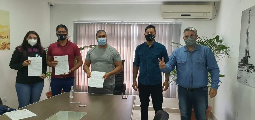 El Sindicato de Petroleros caletense firmó un convenio con la empresa Don José para regularizar reclamos