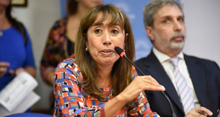 Reyes acusa a Grasso de oportunismo político por fondos a escuelas