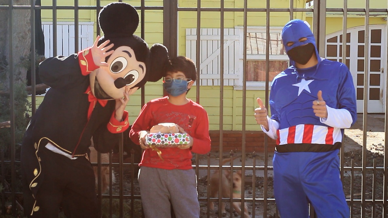 La infancia  de Cañadón Seco tuvo sorpresivas y alegres visitas