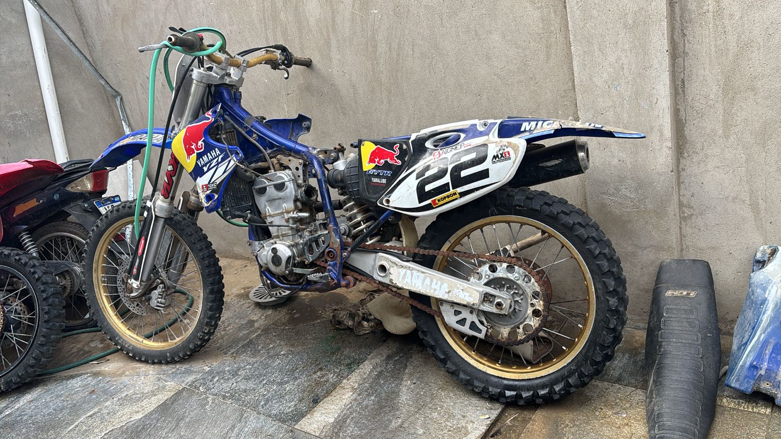 Robo en un local del centro: violentaron la puerta y robaron un posnet