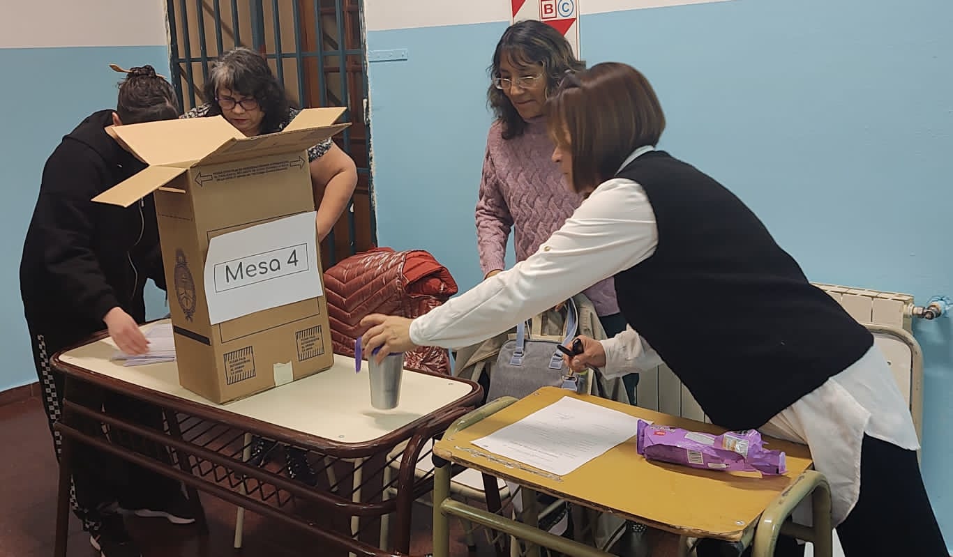 La Vocal de Padres llegó a la Escuela N°88 para reclamar soluciones urgentes por la falta de calefacción