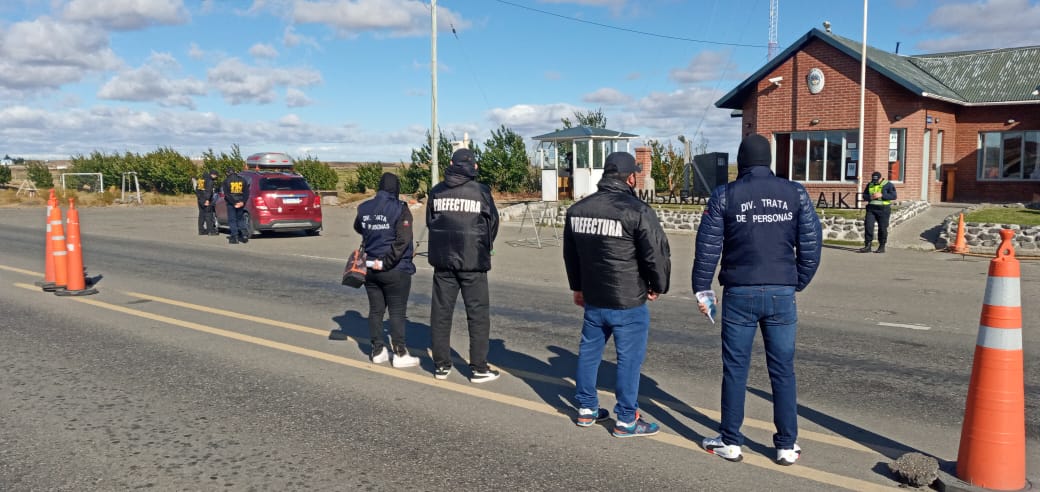 Tráfico de armas: Interpol realizo controles en el territorio santacruceño  