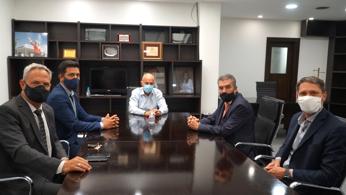 Cotillo recibió al nuevo gerente zonal del Banco Credicoop