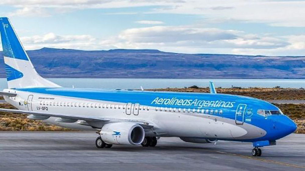 El Calafate suma más conectividad aérea, y el intendente y el gobierno provincial lo atribuyen a sus gestiones