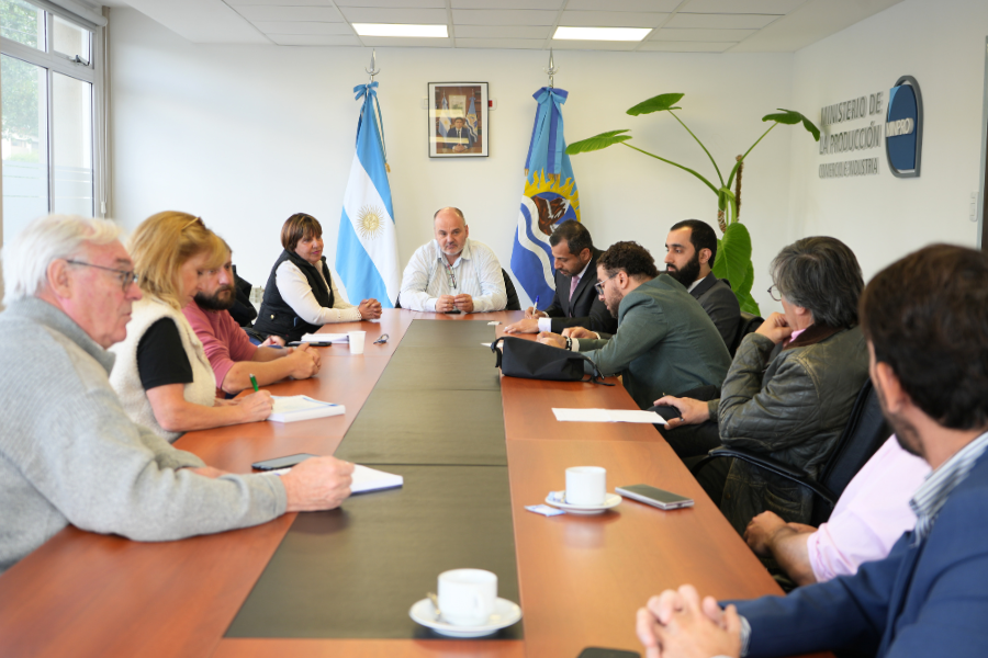 Vidal se reunió con la cúpula policial: “estamos avanzando en una solución”