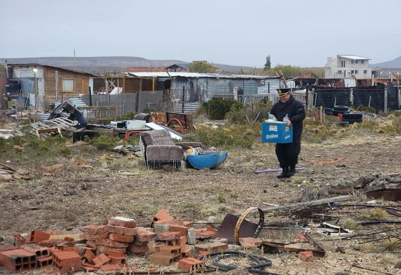 Las Heras: Desbarataron una fiesta clandestina y secuestraron gran cantidad de bebidas alcohólicas