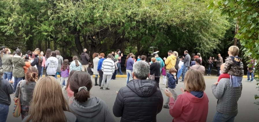 Cómo será la presencialidad que se viene?: lo explica un padre de Calafate, donde retornó hace semanas