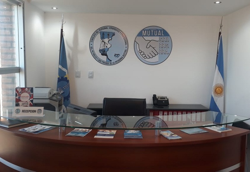 Sindicato y Mutual de Petroleros Jerárquicos, con horario especial por la temporada estival