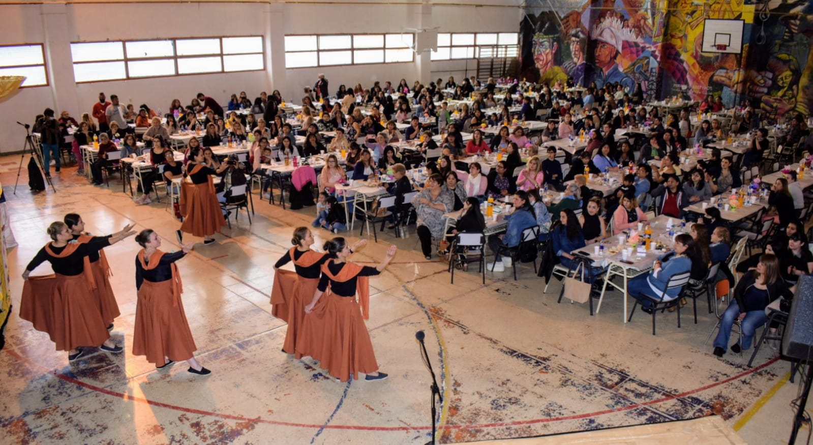 ADOSAC anunció un paro docente de 72 horas para esta semana