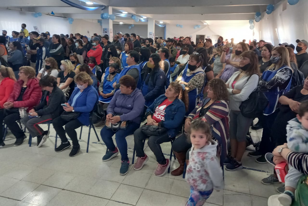 “La Vendimia 2026” continuó con degustaciones, emprendedores y espectáculos artísticos