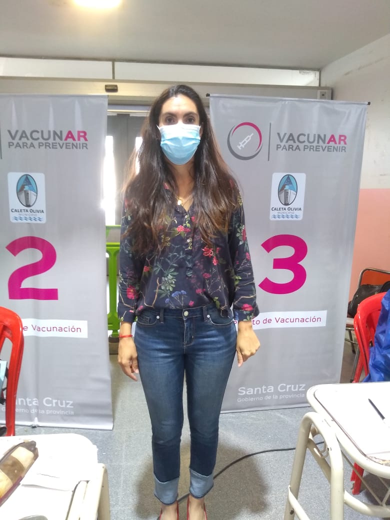 Sasso confirmó que hoy se están vacunando 168 policías y 183 docentes