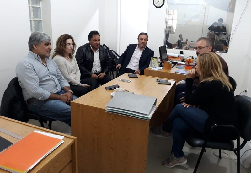 APROSA SE REUNIÓ CON ROCÍO GARCÍA Y VOLVIÓ A INSISTIR CON LA “SECTORIAL” 