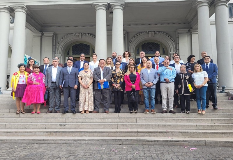 Mazú participa encuentro parlamentario por la Democracia, Derechos Humanos y la Paz