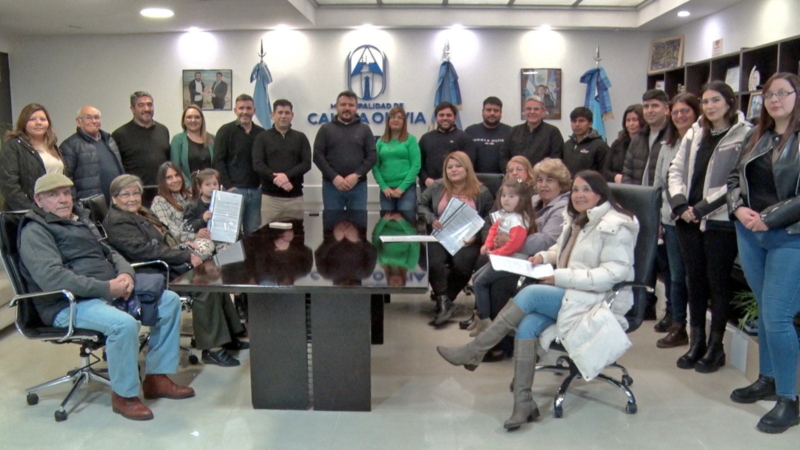 Más familias acceden a la titularidad de sus terrenos