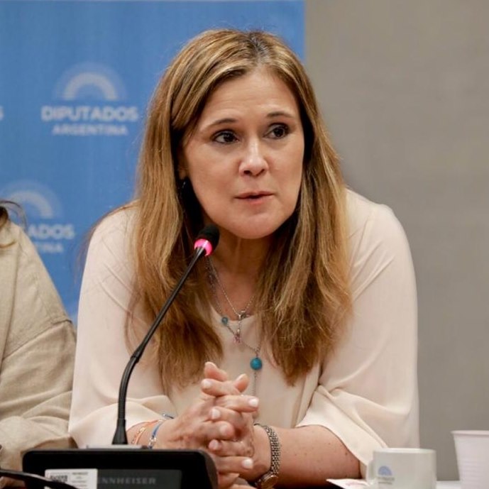 Vessvessian le pidió a Reyes que demuestre sus dichos y no descalifique al periodismo santacruceño