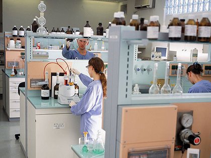  El laboratorio Richmond producirá en la Argentina la vacuna Sputnik V contra el COVID-19