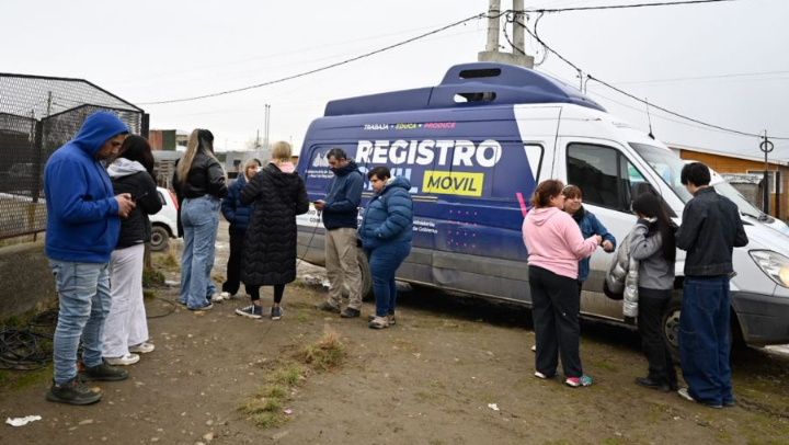 Jornada Intersectorial en Río Gallegos: trámites, salud y asistencia para vecinos del José Font