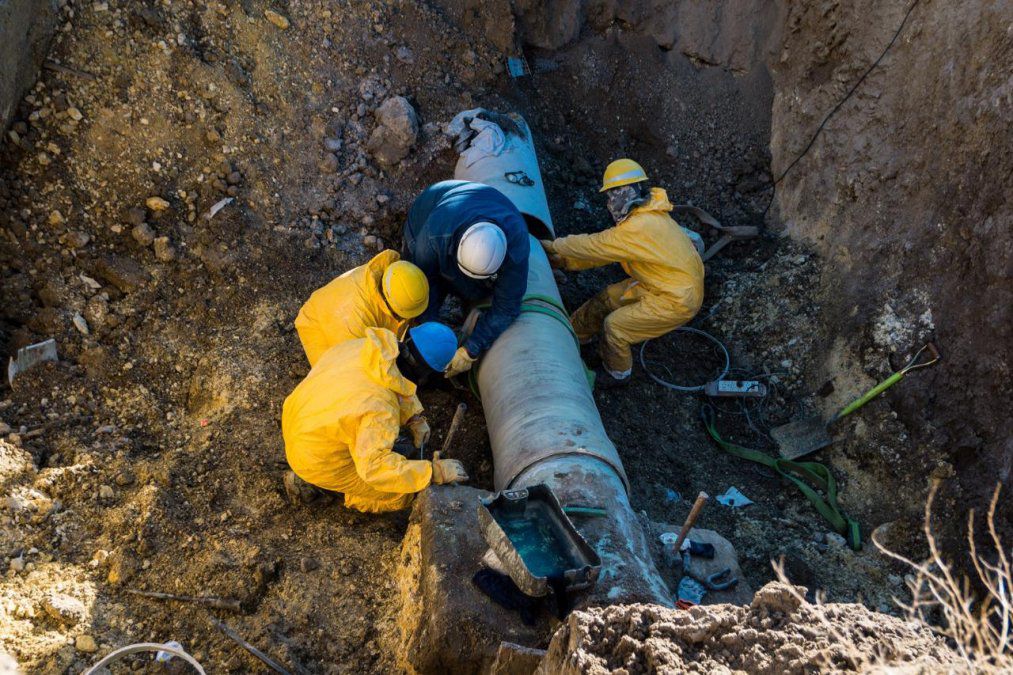 Nuevo corte de agua en Caleta Olivia: la SCPL suspenderá el suministro desde el miércoles a las 21 horas para reparar 2  caños