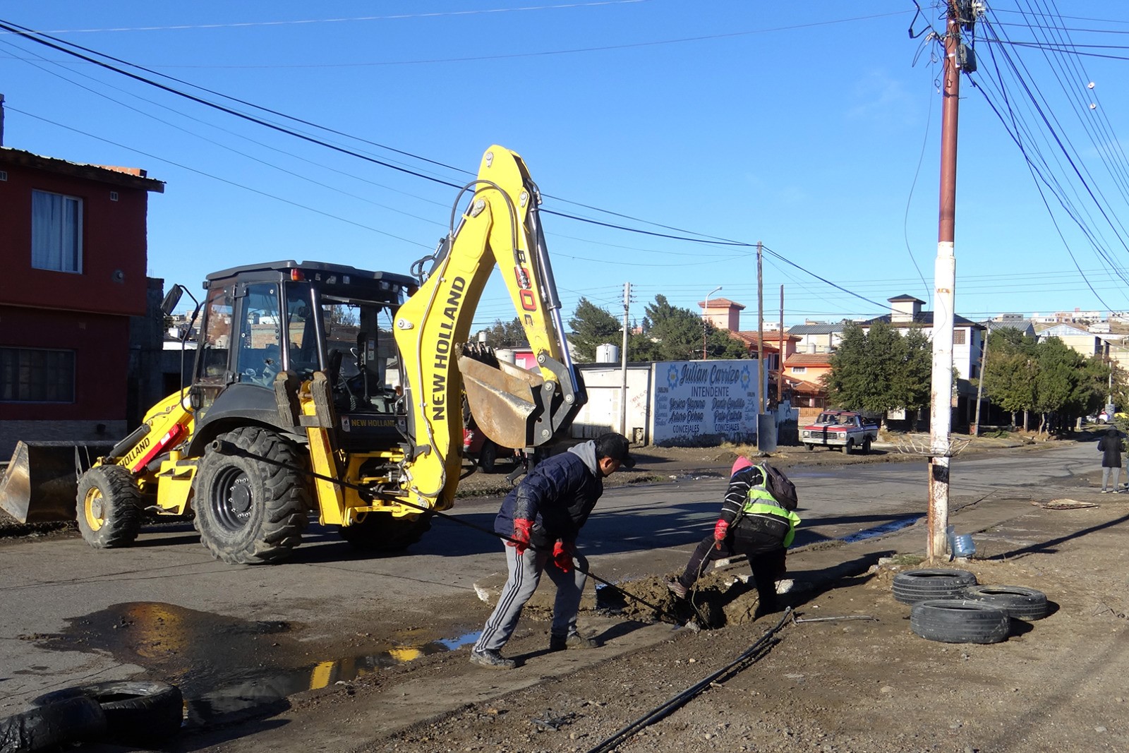 Continúan las tareas de limpieza y mantenimiento en pluviales