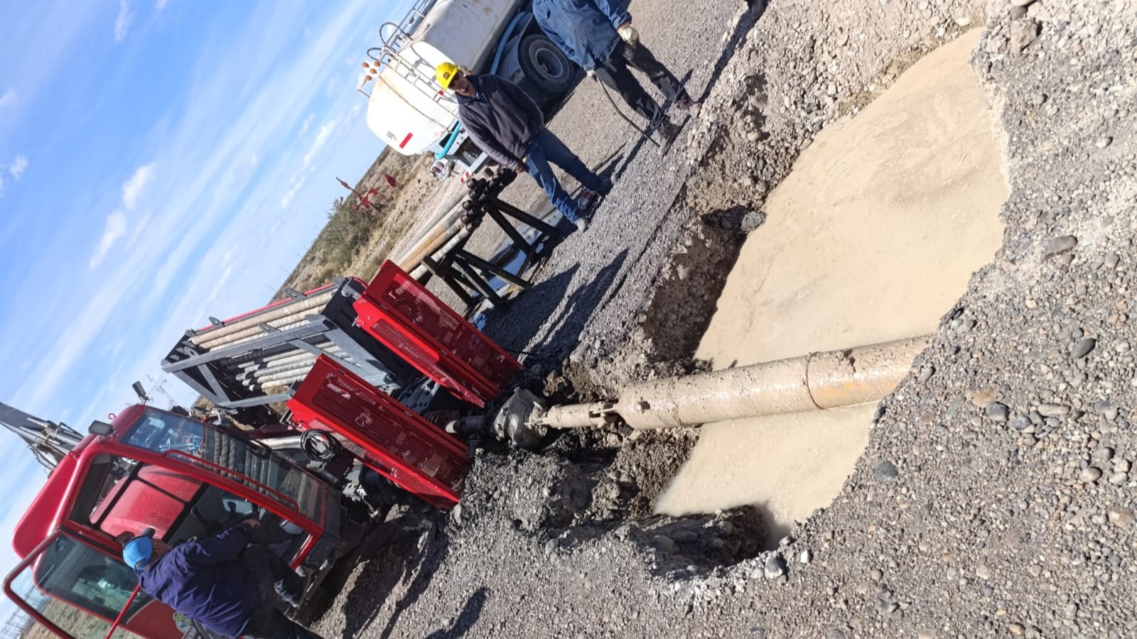 Pico Truncado: finalizaron los tres cruces de ruta con tunelera y la obra de gas entra en su etapa final 
