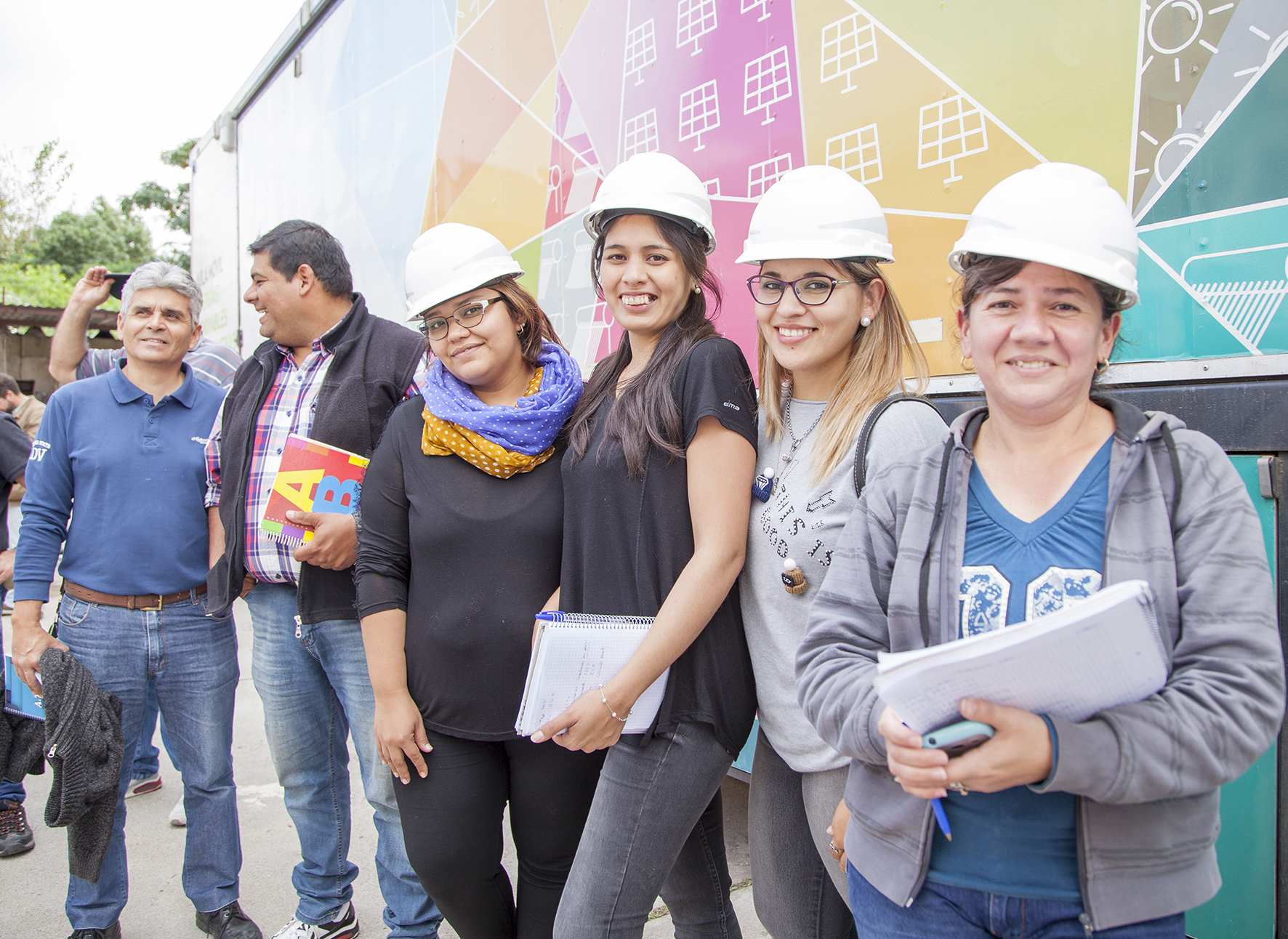 Comenzó la inscripción para los cursos de capacitación en profesiones técnicas de la Fundación YPF
