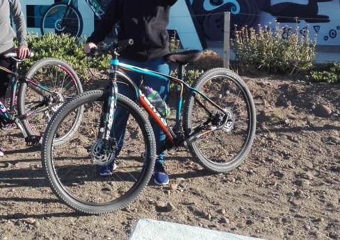 Denunció el robo de su bicicleta sustraída desde adentro de la Escuela N°43 