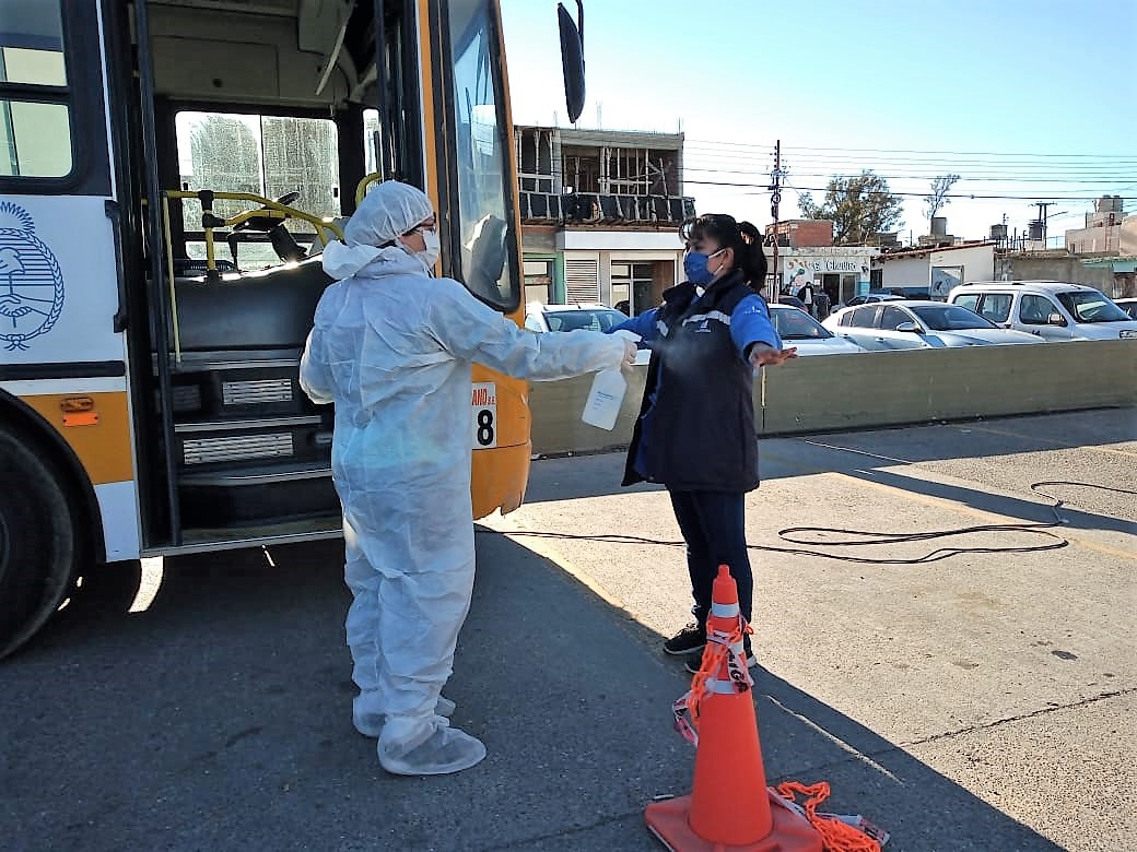 Operativo de testeos para asintomáticos: en el 1° día se hisoparon a más de 404 personas y hubo solo 4 casos positivos