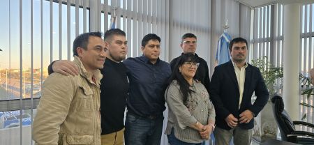 Vidal anunció una nueva conexión eléctrica para potenciar el puerto Caleta Paula