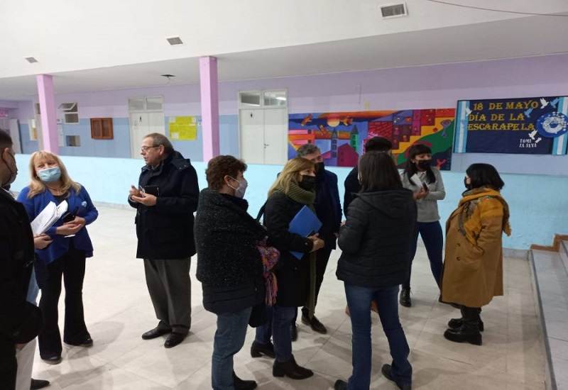 Autoridades de Educación concretaron recorrido por instituciones de Río Gallegos