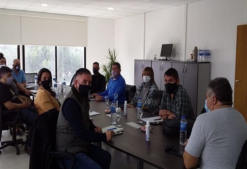 Paritaria docente: el CPE mejoró la oferta en 0.3 % e incluye en esa suma el FONID