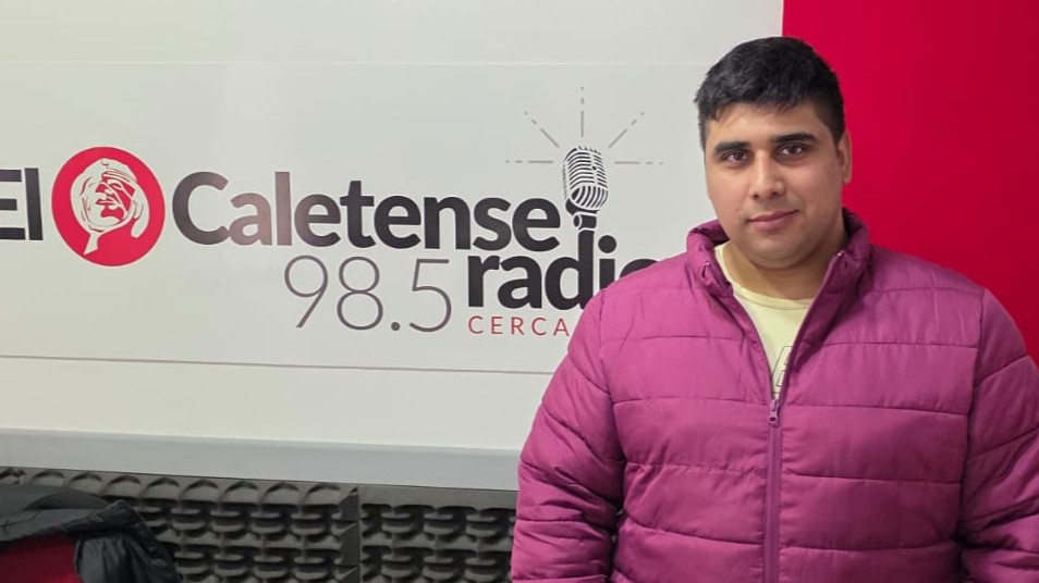 De Buenos Aires a la radio de Caleta: la historia del operador Leandro Quevedo