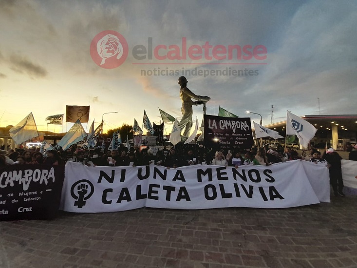 A 8 años de la primer marcha Ni una Menos, masiva convocatoria en Caleta Olivia 