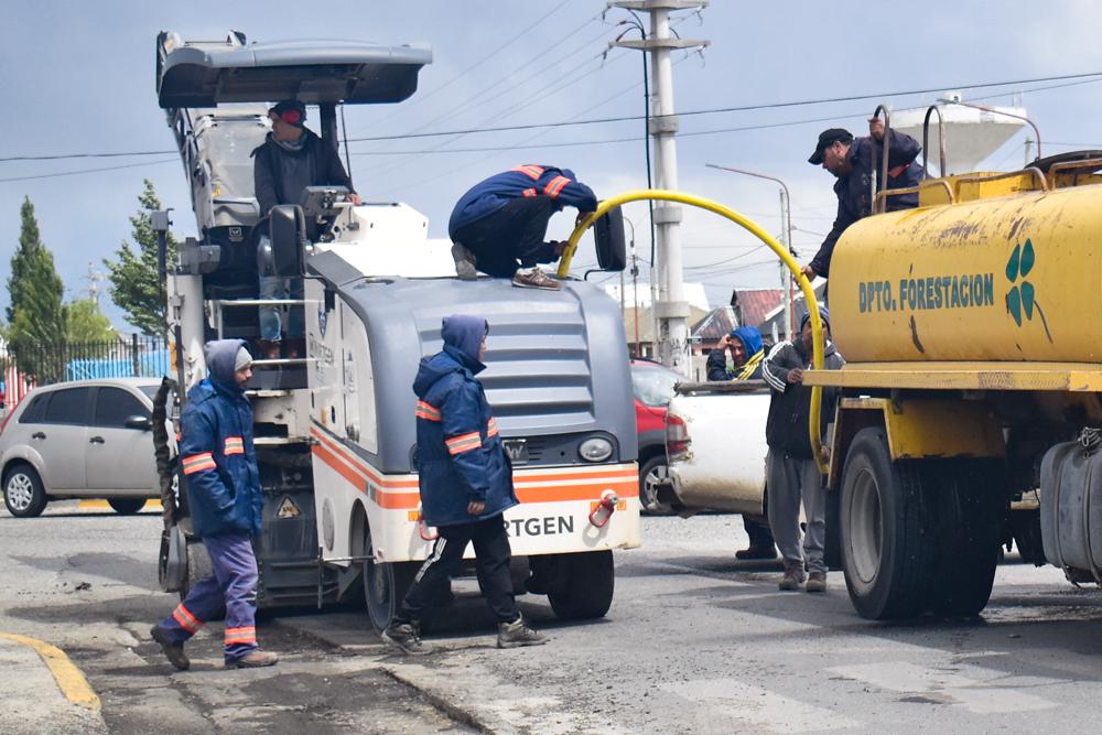 Comenzaron los trabajos de fresado sobre Avenida Gotti
