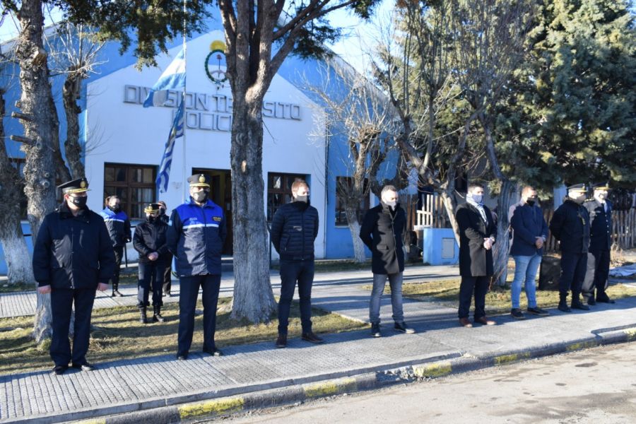 Autoridades realizaron un emotivo homenaje en honor al Comisario Inspector Félix Inostroza