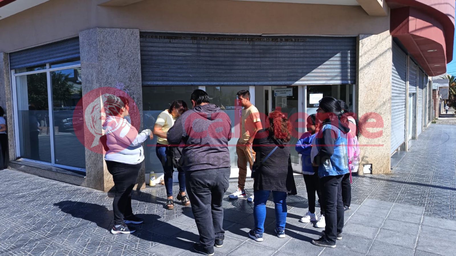 Exigen definiciones sobre espacios físicos para continuar con sus ventas en Caleta Olivia